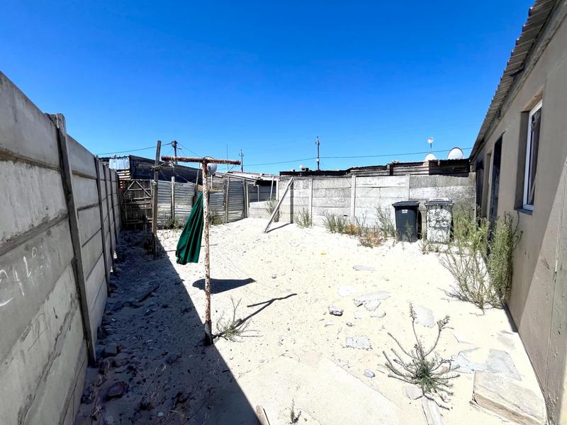 2 Bedroom Property for Sale in Delft Western Cape